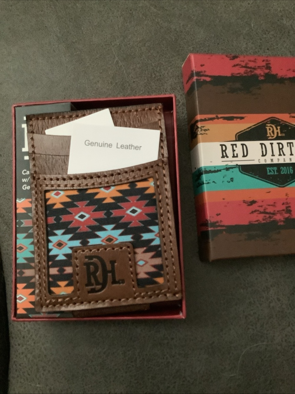 Red dirt hat co Leather Card Case with Magnetic Clip - Brown/Pattern - Picture 3 of 3